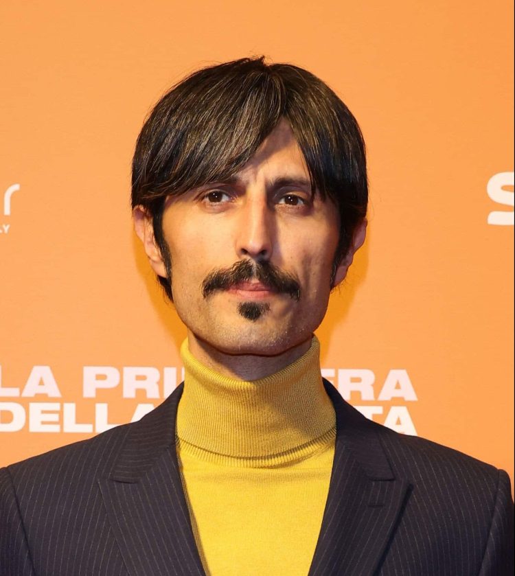 MILAN, ITALY - FEBRUARY 20:   Zavvo Nicolosi attends La Primavera Della Mia Vita Photocall on February 20, 2023 in Milan, Italy. (Photo by Stefania D'Alessandro/Getty Images)