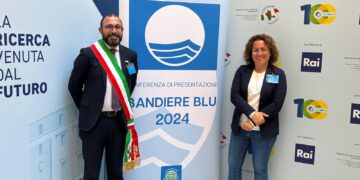 Gli Assessori di Menfi, Ivan Barreca e Miralba Riggio, hanno ritirato oggi a Roma la Bandiera Blu 2024
