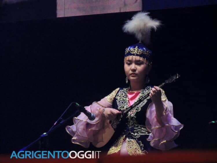 spettacolo al Palacongressi