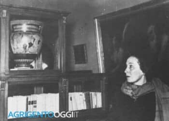 marta-abba-e-l'urna-casa-del-caos