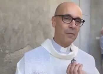 Padre Stefano Spampinato