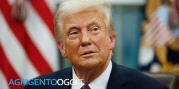 WASHINGTON, DC - JANUARY 20: President Donald Trump signs executive orders in the Oval Office on January 20, 2025 in Washington, DC.  Trump takes office for his second term as the 47th president of the United States. (Photo by Anna Moneymaker/Getty Images)
